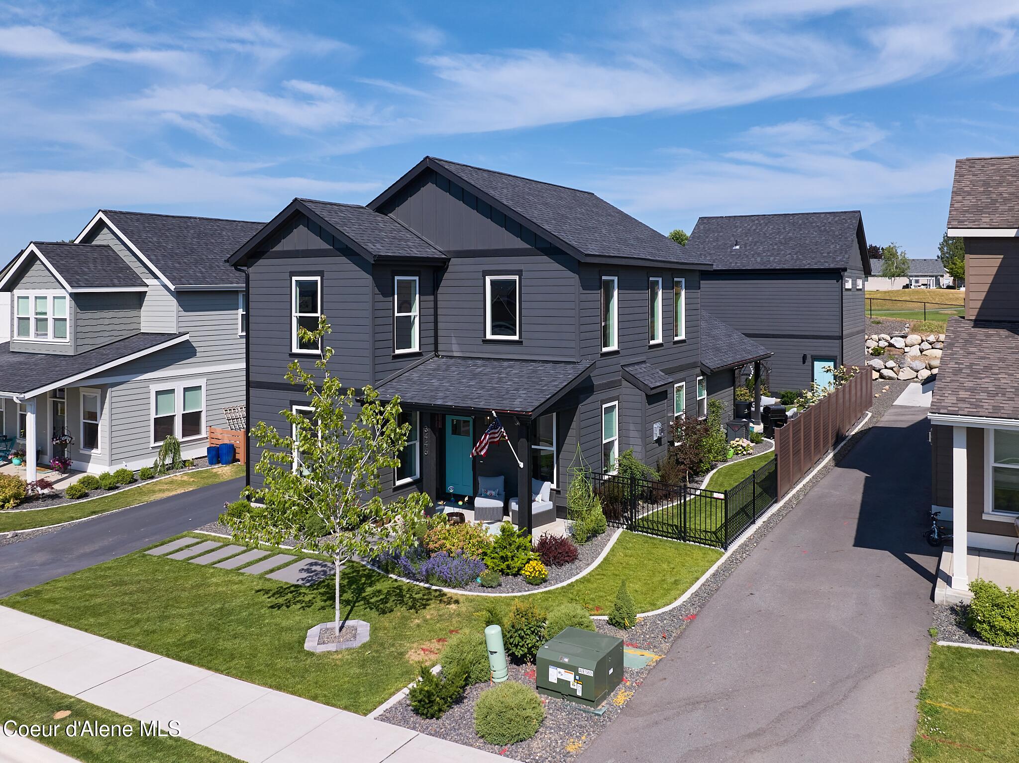 web_3446 N Blaze Lp_28