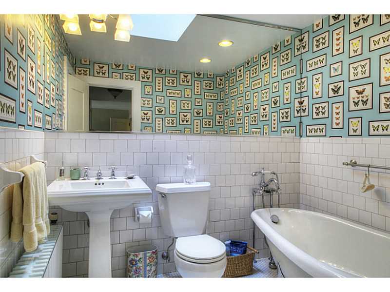 144 Wapping Road Portsmouth, RI 02871 - Photo 19 of 25 Bathroom. Guest bath