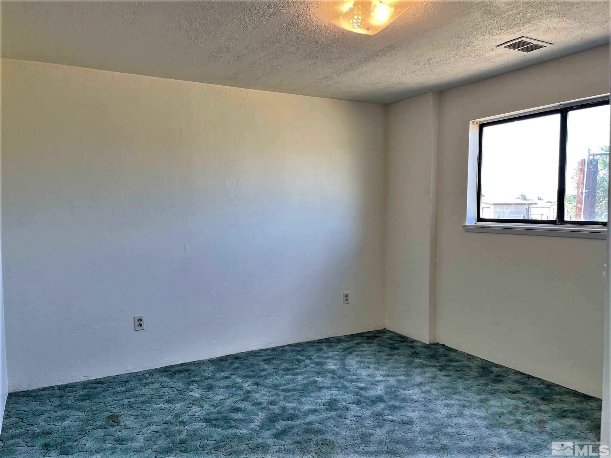 11670 Fir Drive Reno, NV 89506 - Photo 23 of 33 Photo 23
