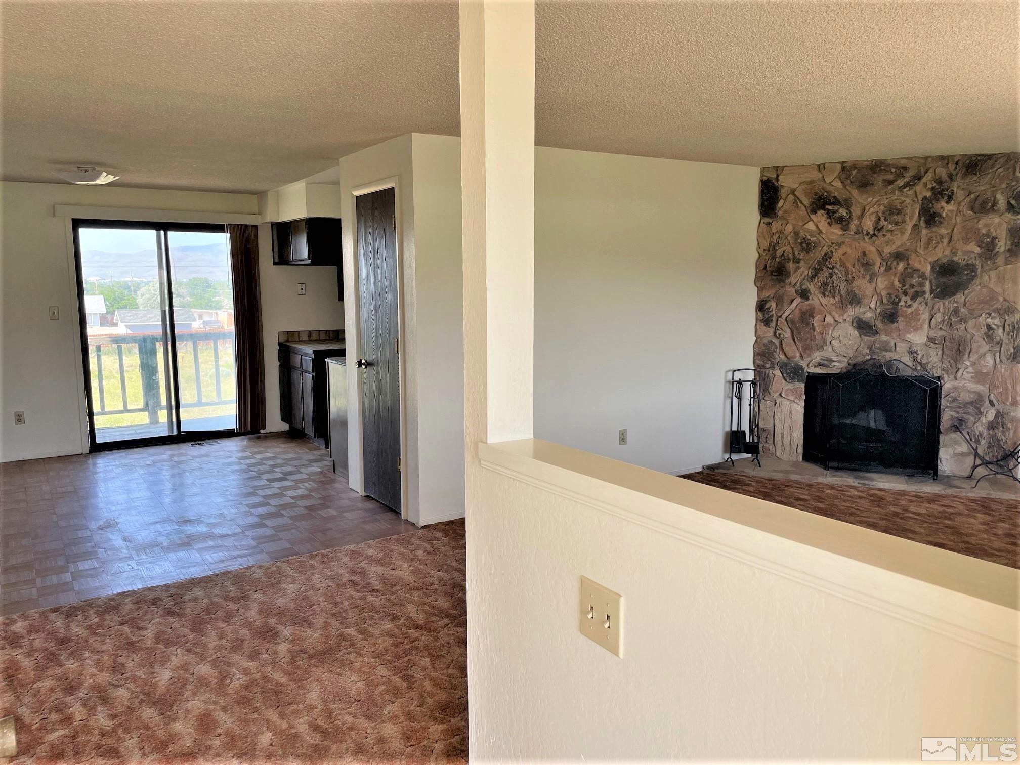 11670 Fir Drive Reno, NV 89506 - Photo 4 of 33 Photo 4