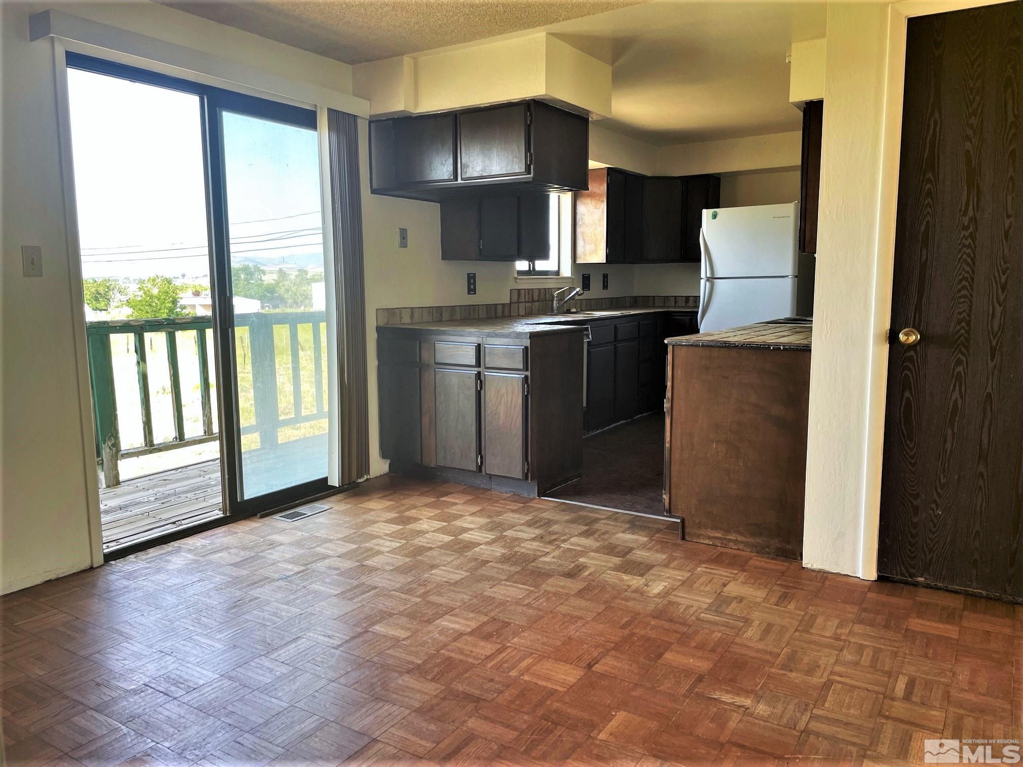 11670 Fir Drive Reno, NV 89506 - Photo 6 of 33 Photo 6