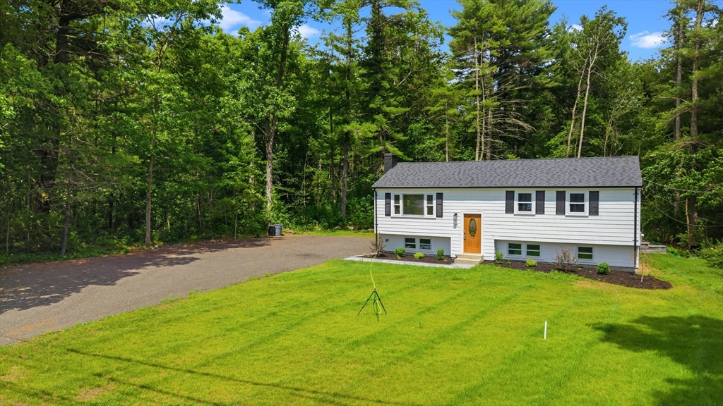159 Walnut Street Halifax, MA 02338 - Photo 3 of 41