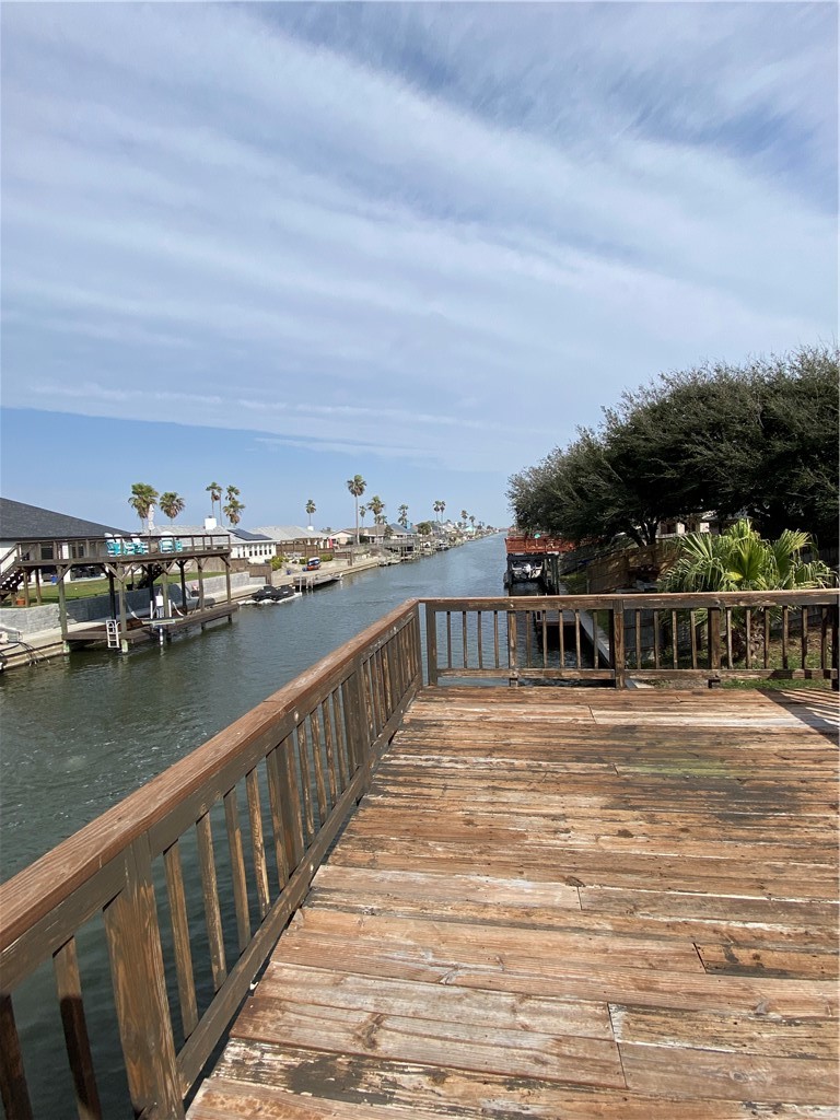 15517 Cruiser Street, Unit B Corpus Christi, TX 78418 - Photo 18 of 25 a view of city from a balcony