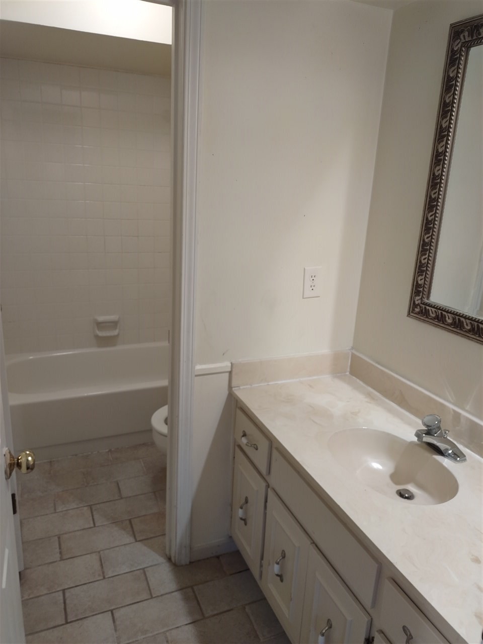 7876 Neshoba Road Germantown, TN 38138 - Photo 19 of 25 Gallery Image 19