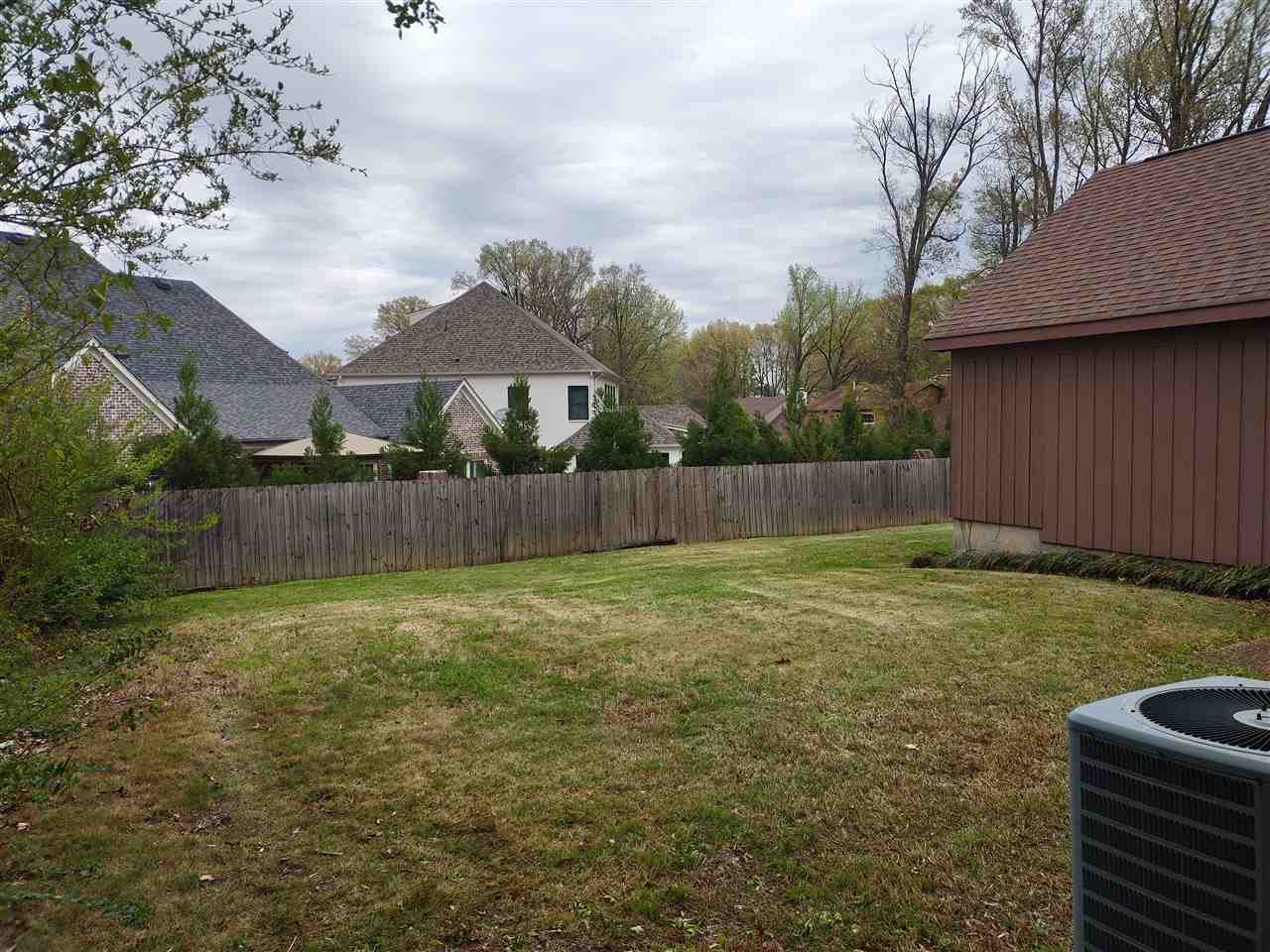 7876 Neshoba Road Germantown, TN 38138 - Photo 8 of 25 Gallery Image 8