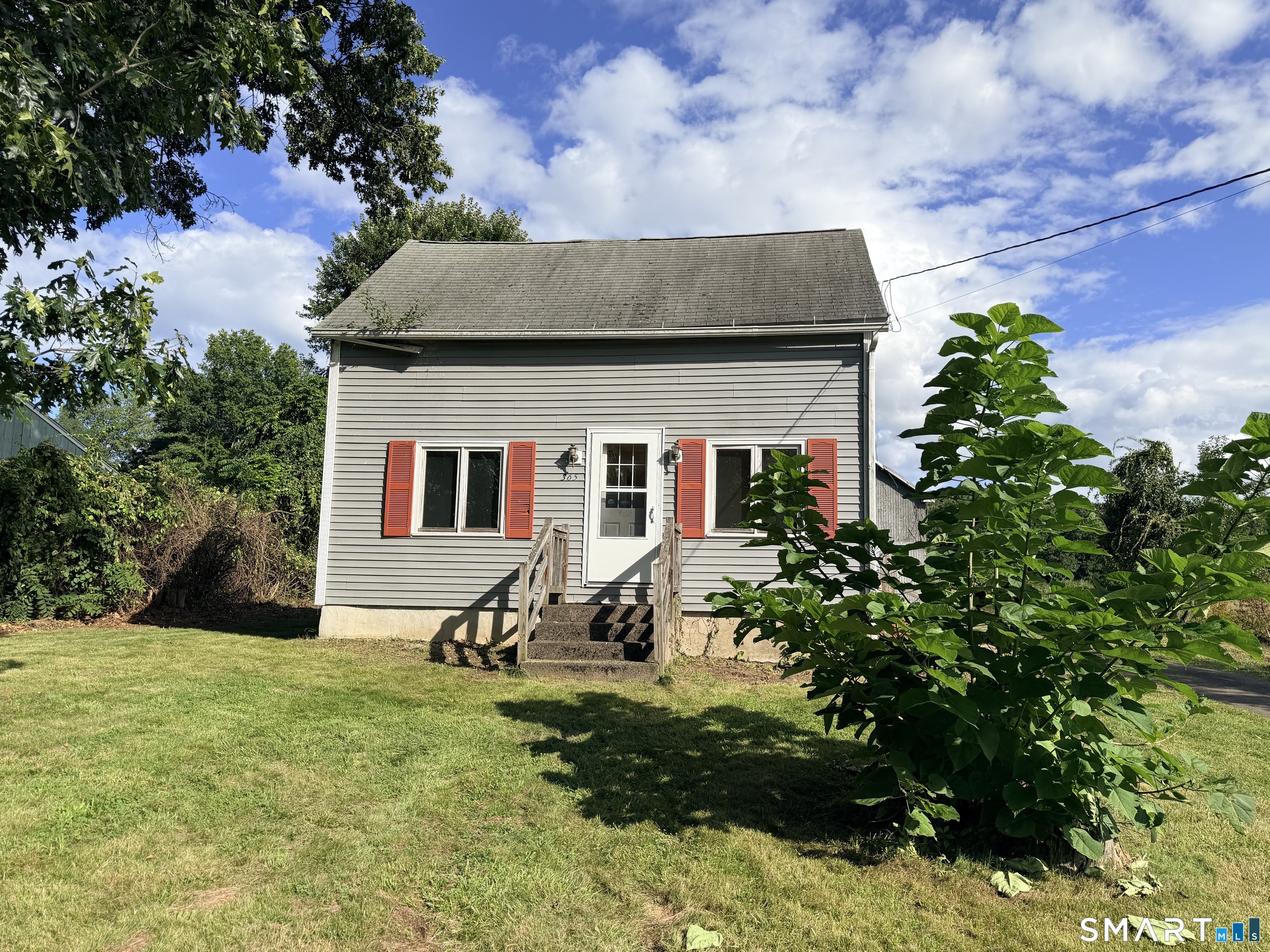 365 Scantic Road East Windsor, CT 06088 - Photo 1 of 11 Gallery Image 1