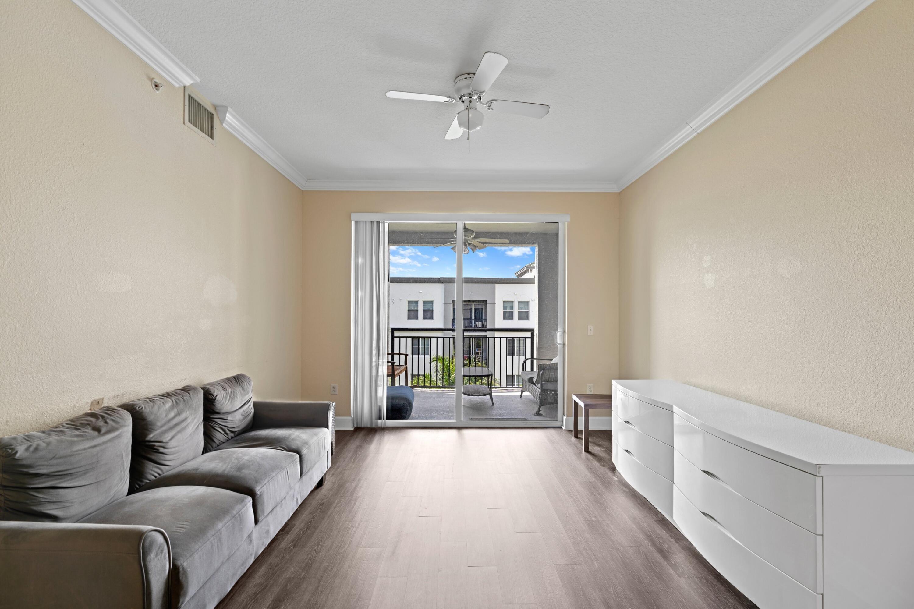 1660 Renaissance Commons Boulevard, Unit 2629 Boynton Beach, FL 33426 - Photo 5 of 25 Living Room