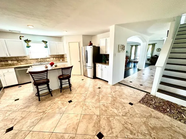 $305,000 | 18119 Sweet Juniper Lane, Katy, TX 77449