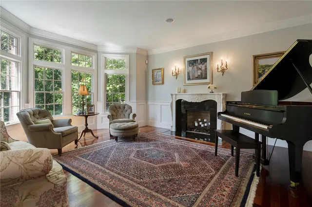 $2,499,000 | 25 Westfield Drive, East Greenwich, RI 02818