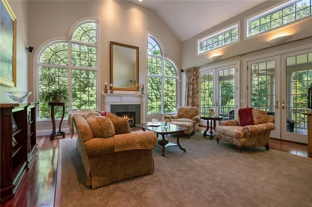 $2,499,000 | 25 Westfield Drive, East Greenwich, RI 02818