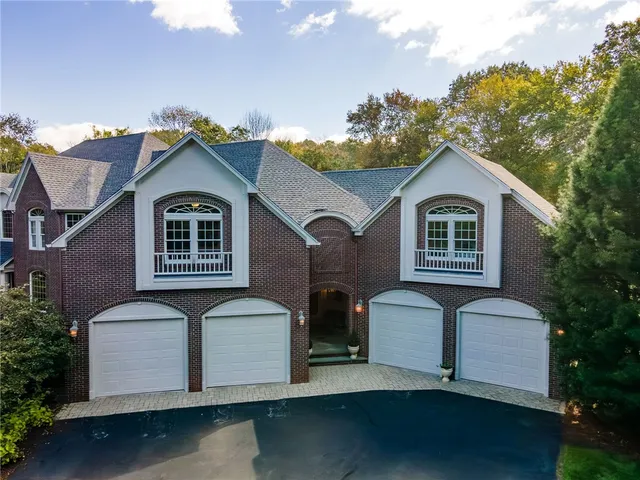 $2,499,000 | 25 Westfield Drive, East Greenwich, RI 02818