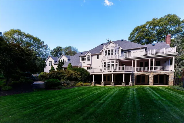 $2,499,000 | 25 Westfield Drive, East Greenwich, RI 02818