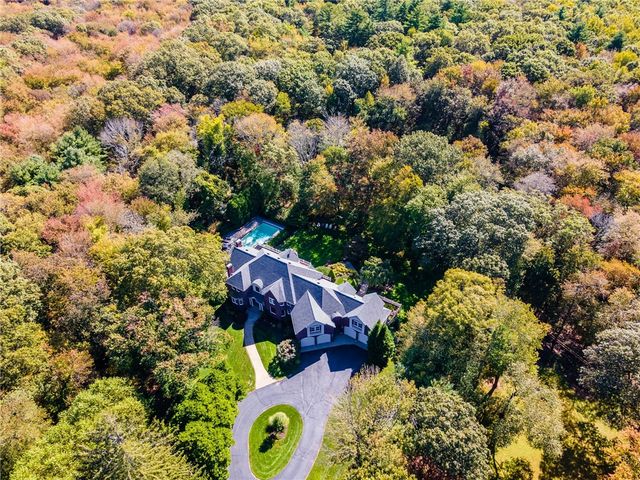 $2,499,000 | 25 Westfield Drive, East Greenwich, RI 02818