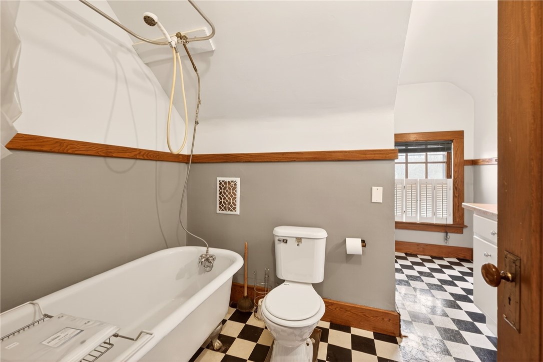 1005 Harvard Street Rochester, NY 14610 - Photo 41 of 50 Full bath on attic level