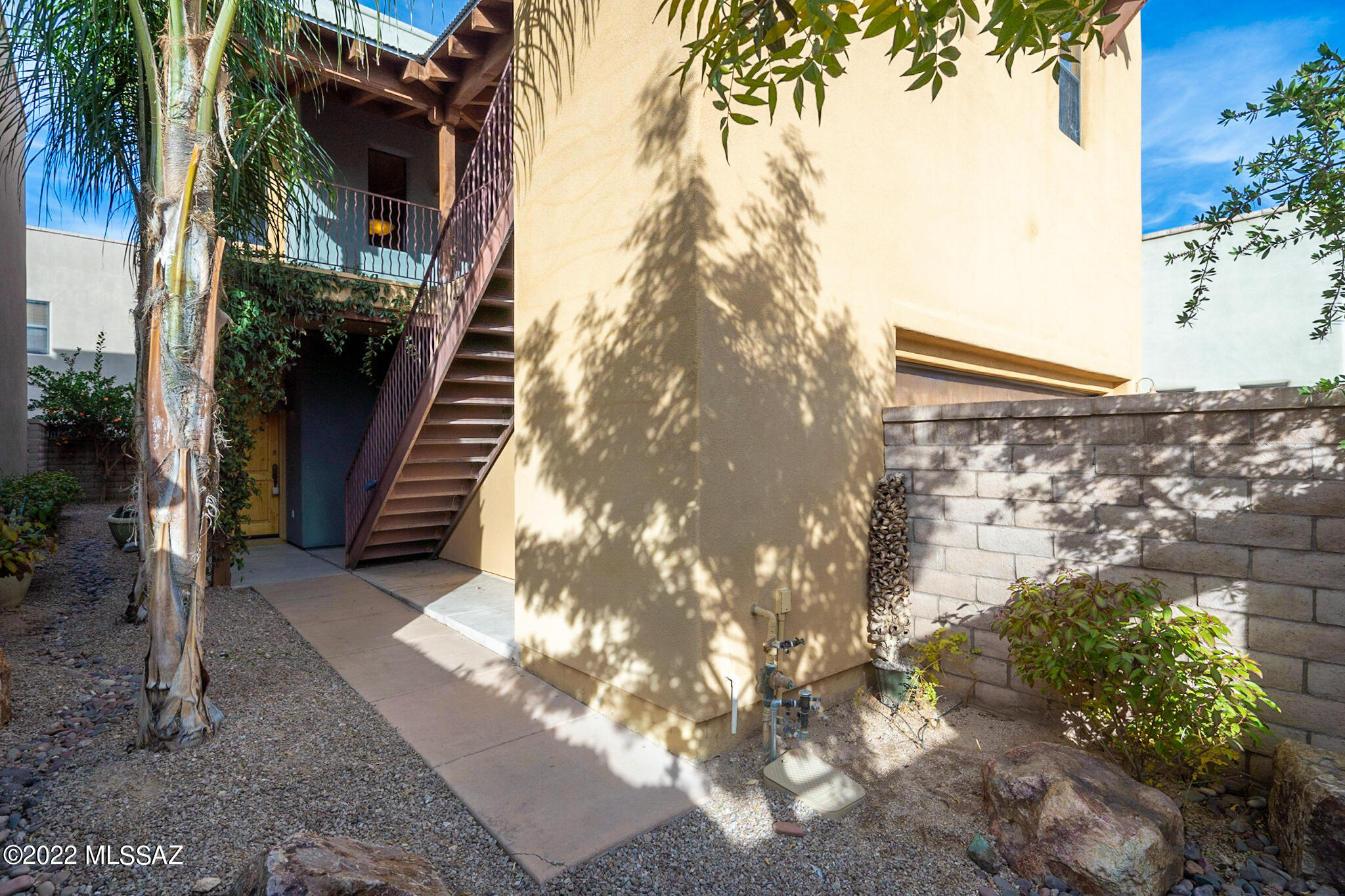 175 East Castlefield Circle Tucson, AZ 85704 - Photo 2 of 48