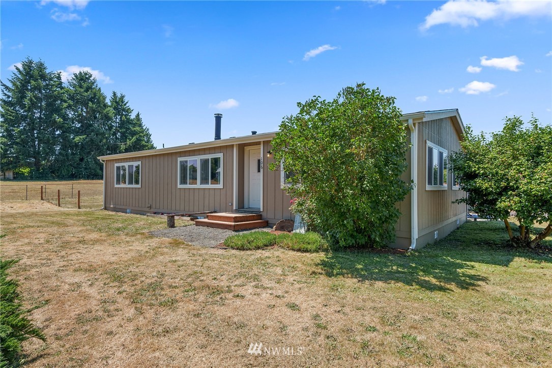 106 Bay Road Winlock, WA 98596 - Photo 1 of 20