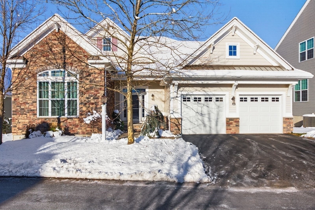 45 Snapping Bow Plymouth, MA 02360 - Photo 5 of 41