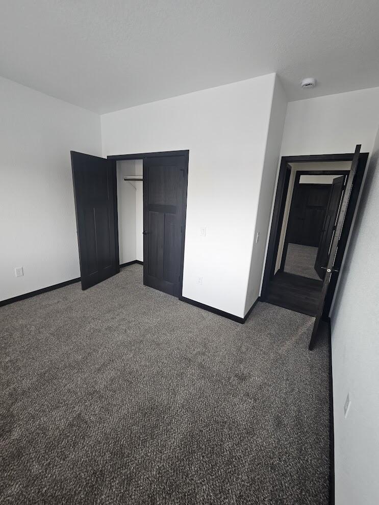 2240 Excalibur Way, Unit HB31) Sheridan, WY 82801 - Photo 4 of 31 20251201_144511