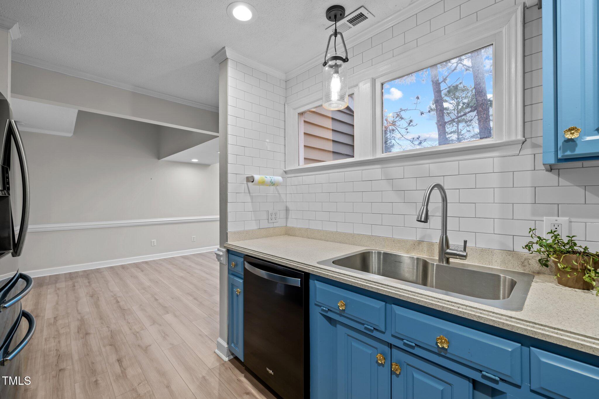 7010 Sandy Forks Road, Unit 102 Raleigh, NC 27615 - Photo 16 of 45 34-web-or-mls-5Z8A8900