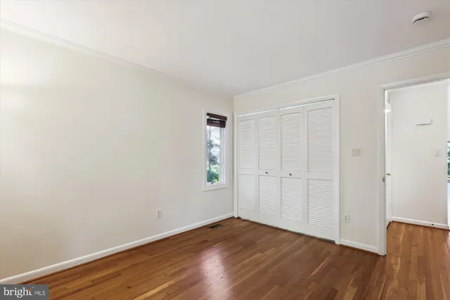 $959,000 | 11221 South Shore Road, Reston, VA 20190