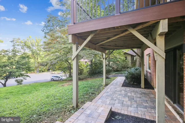 $959,000 | 11221 South Shore Road, Reston, VA 20190