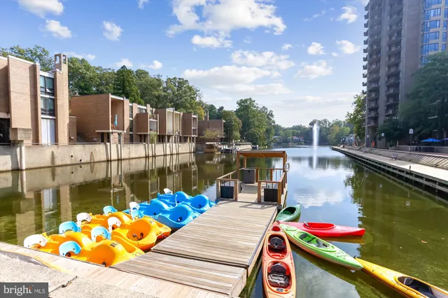 $959,000 | 11221 South Shore Road, Reston, VA 20190