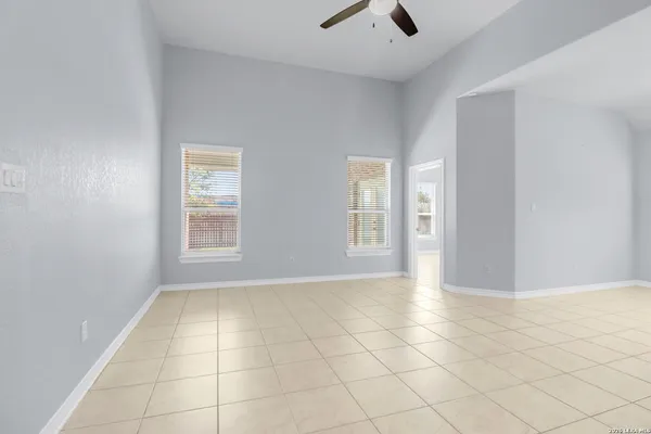 $2,800 | 8718 Kallison Arbor, San Antonio, TX 78254