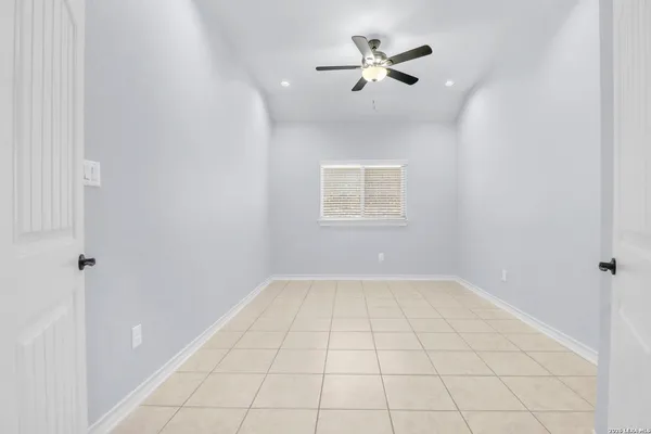 $2,800 | 8718 Kallison Arbor, San Antonio, TX 78254