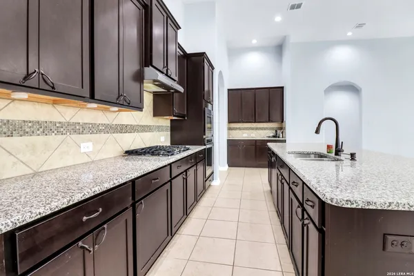 $2,800 | 8718 Kallison Arbor, San Antonio, TX 78254