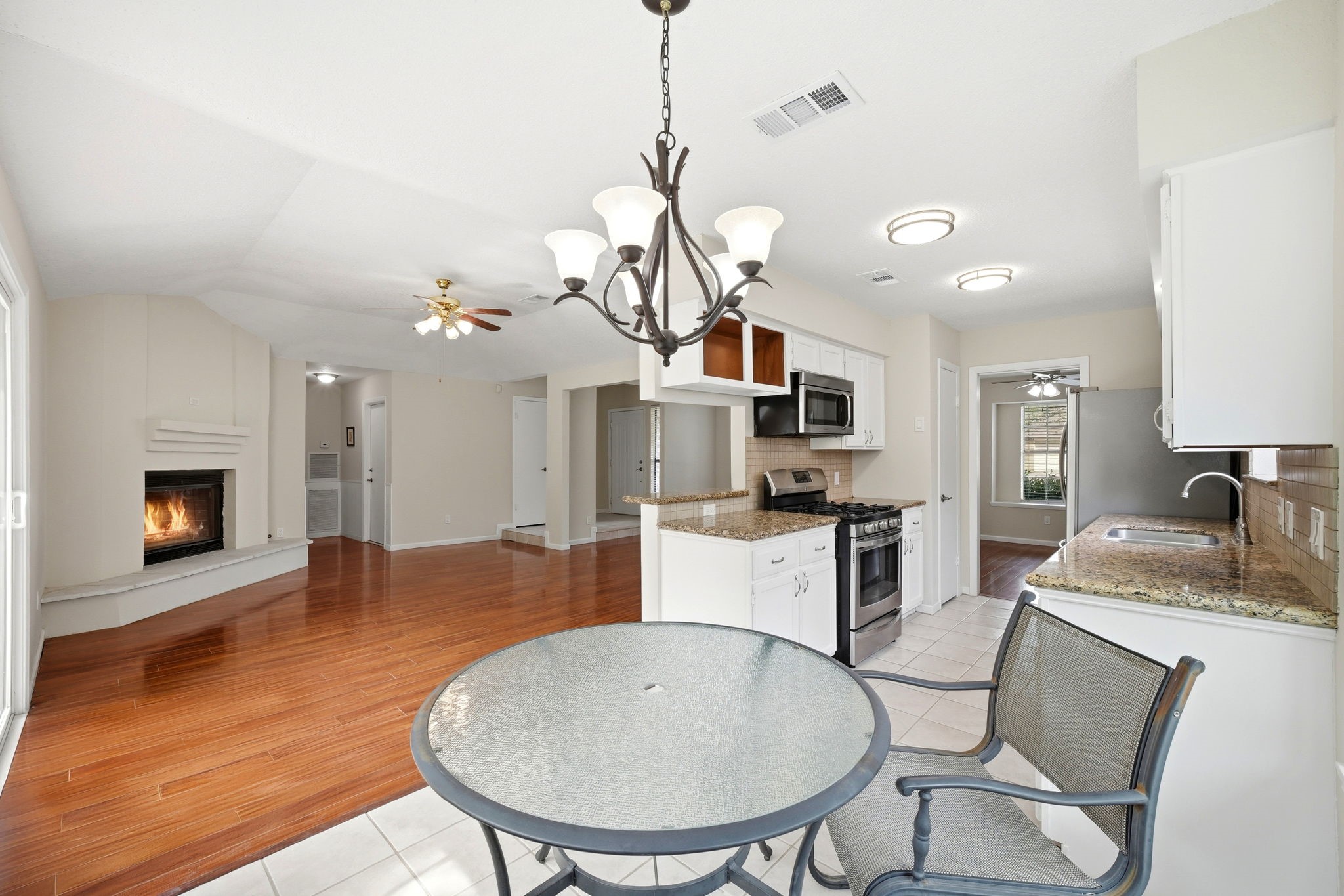 18607 Hiddenbay Way Spring, TX 77379 - Photo 15 of 41