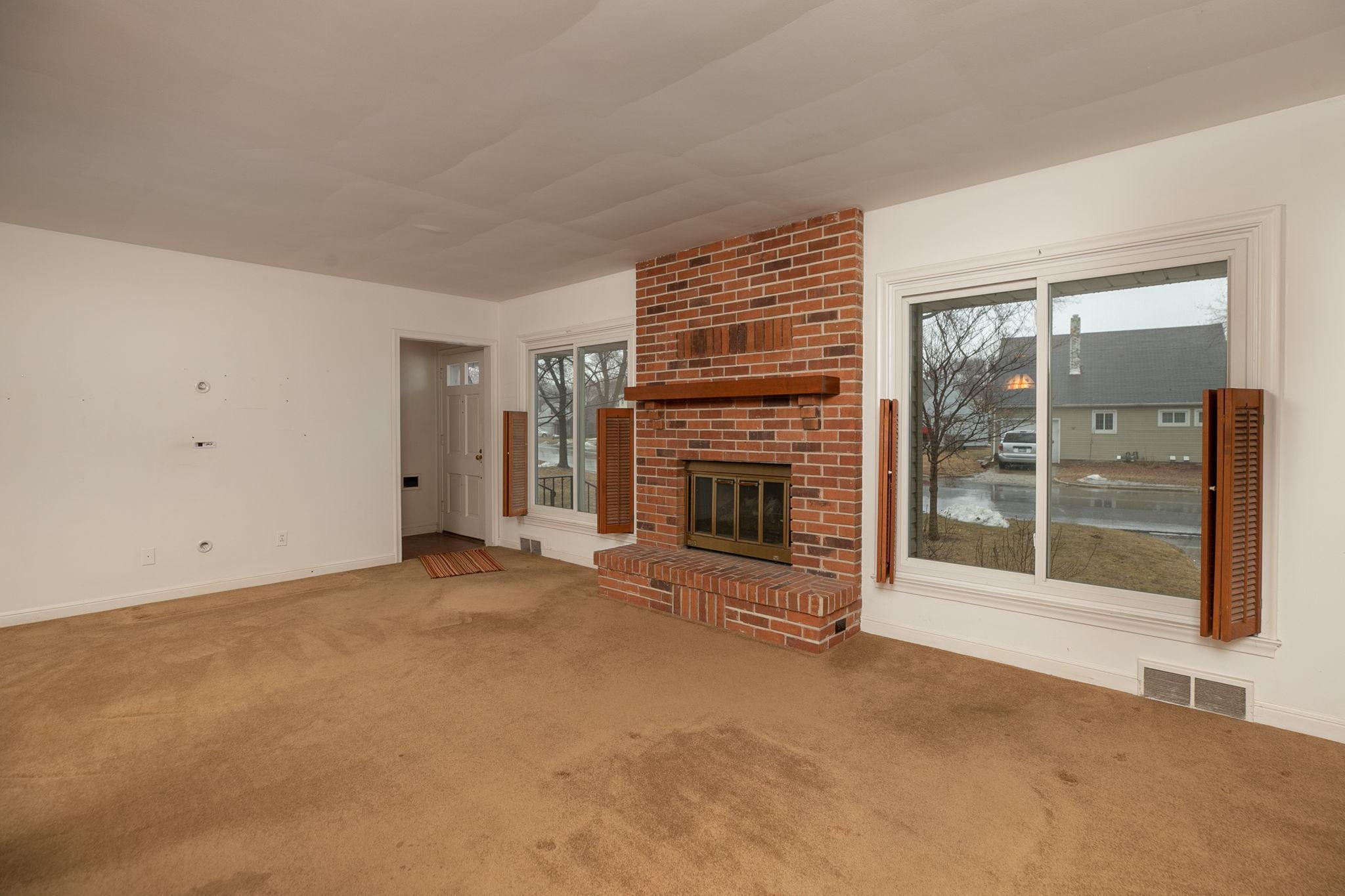 1409 Berkman Rochester, MN 55904 - Photo 3 of 34