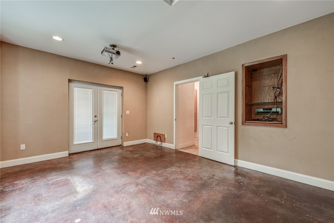 2633 189th Street Southeast Bothell, WA 98012 - Photo 14 of 35