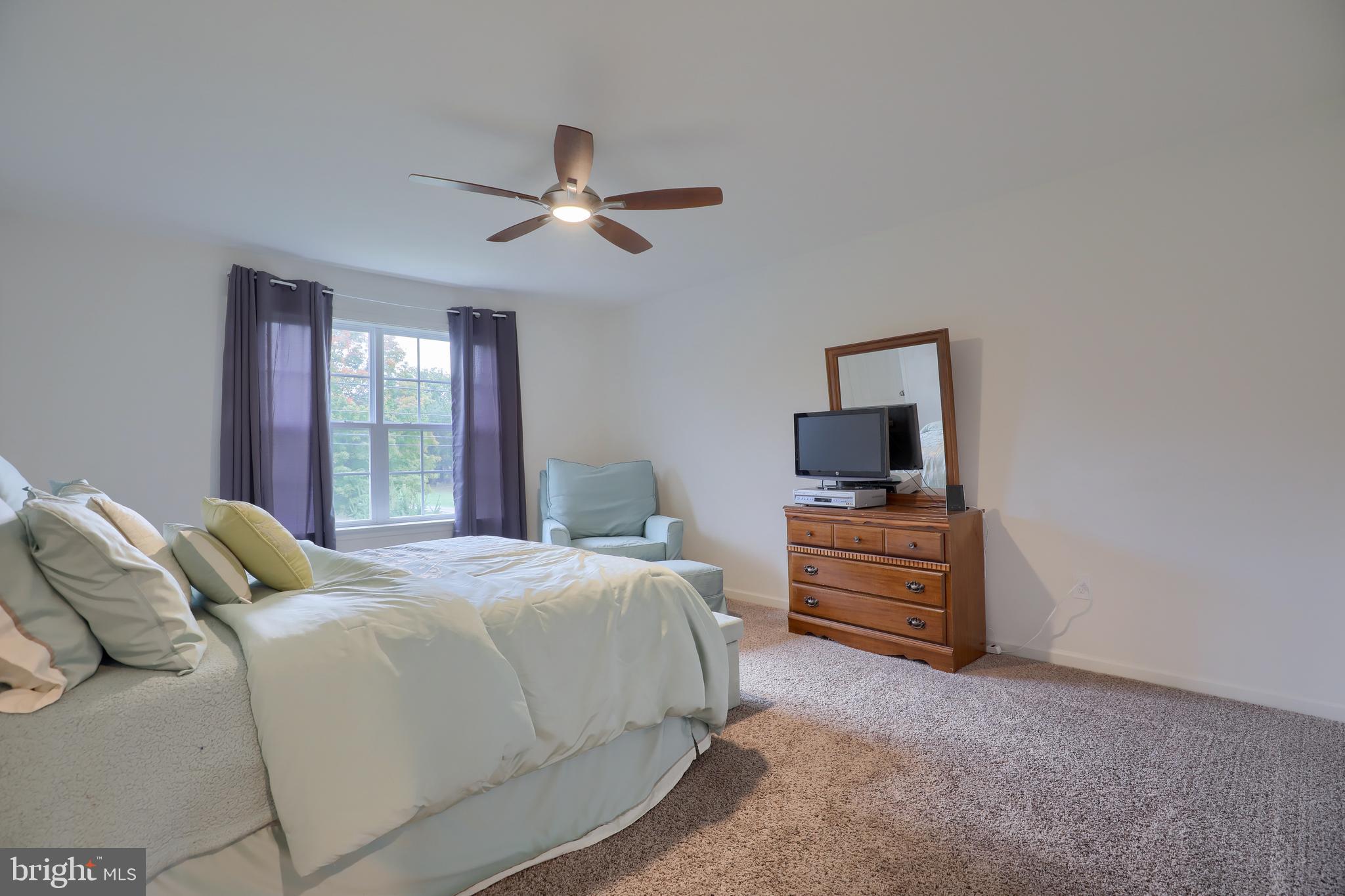 648 Warminster Lane Lititz, PA 17543 - Photo 25 of 38 Gallery Image 25