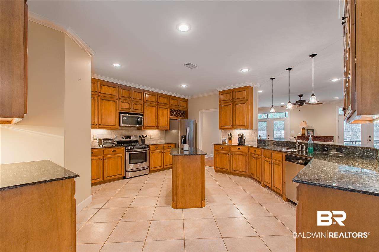 30782 Pine Court Daphne, AL 36527 - Photo 5 of 35