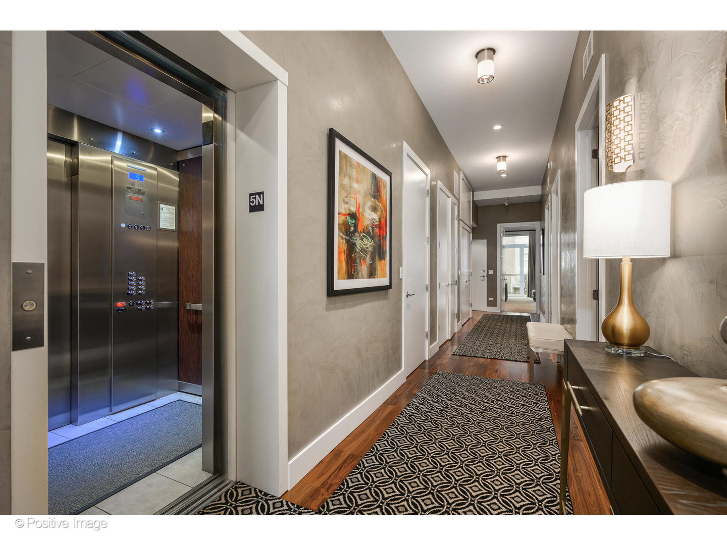 18 North Carpenter Street, Unit PHN Chicago, IL 60607 - Photo 3 of 39