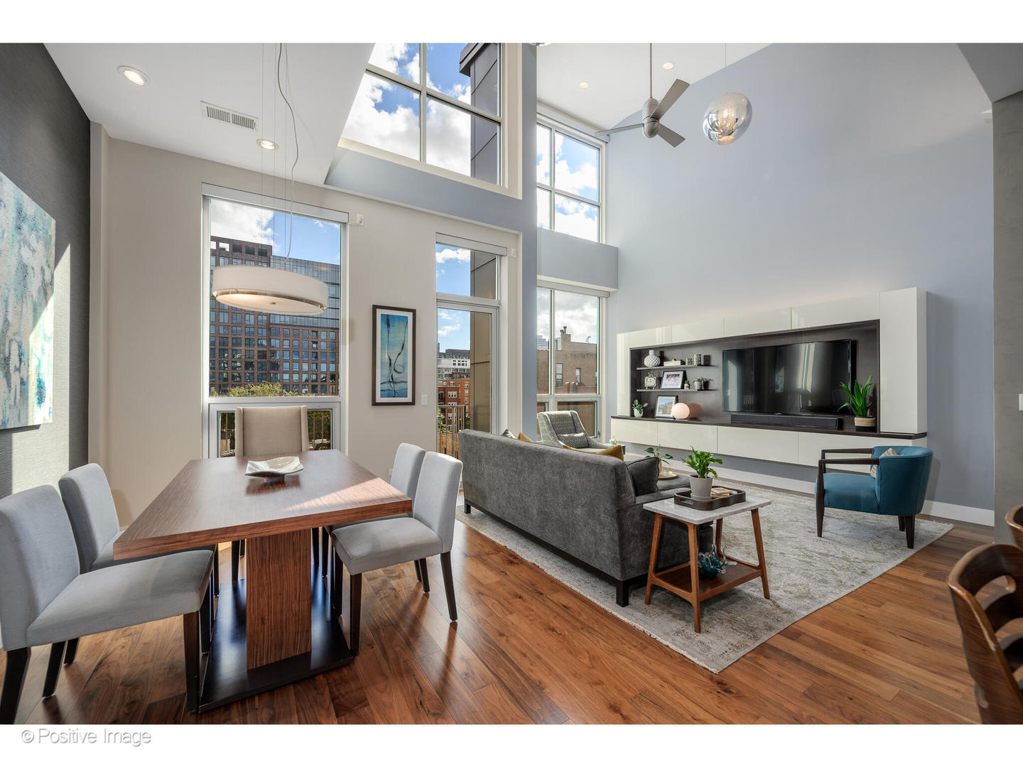 18 North Carpenter Street, Unit PHN Chicago, IL 60607 - Photo 9 of 39