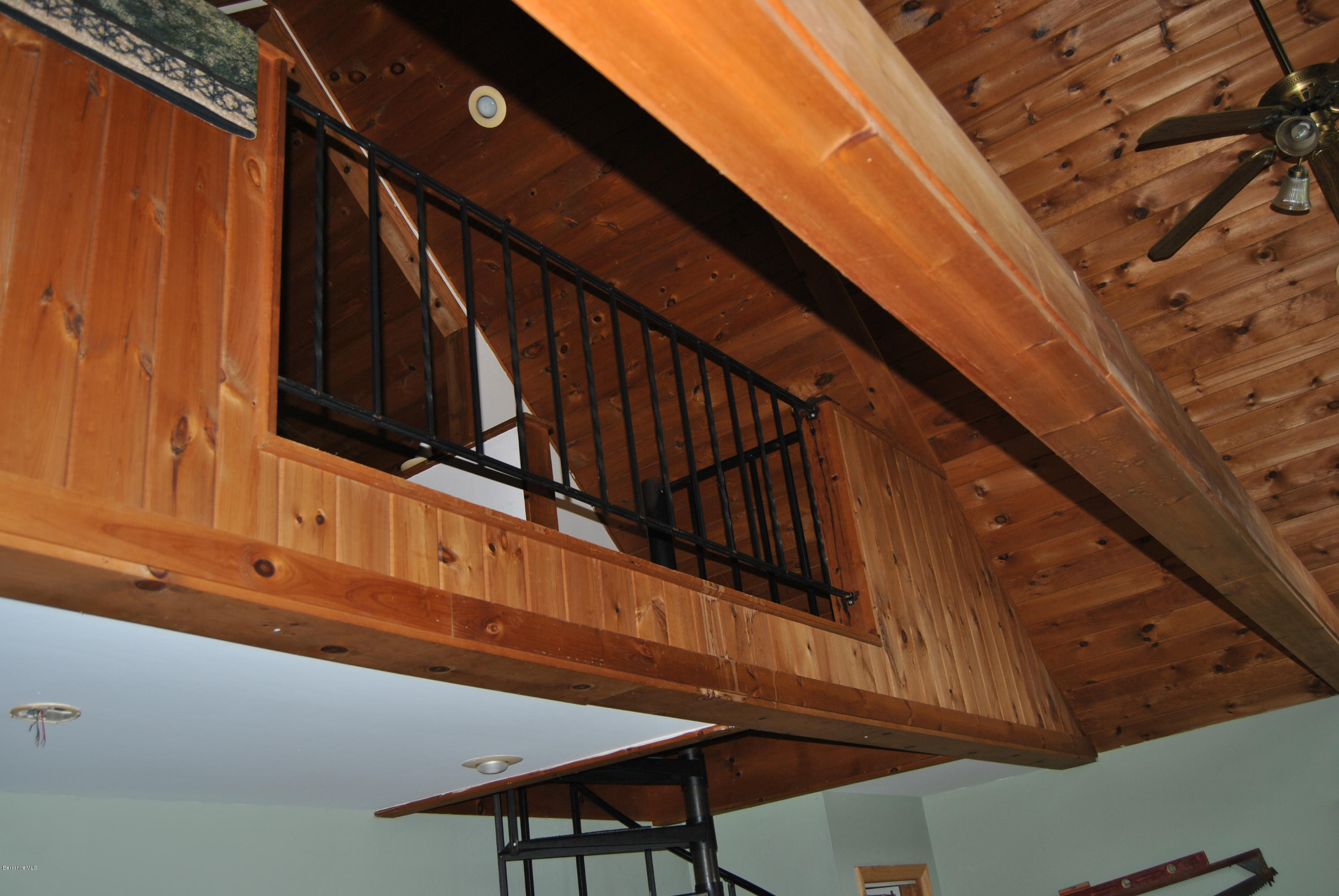 48 Alum Hill Road New Marlborough, MA 01259 - Photo 5 of 19 a view of entryway