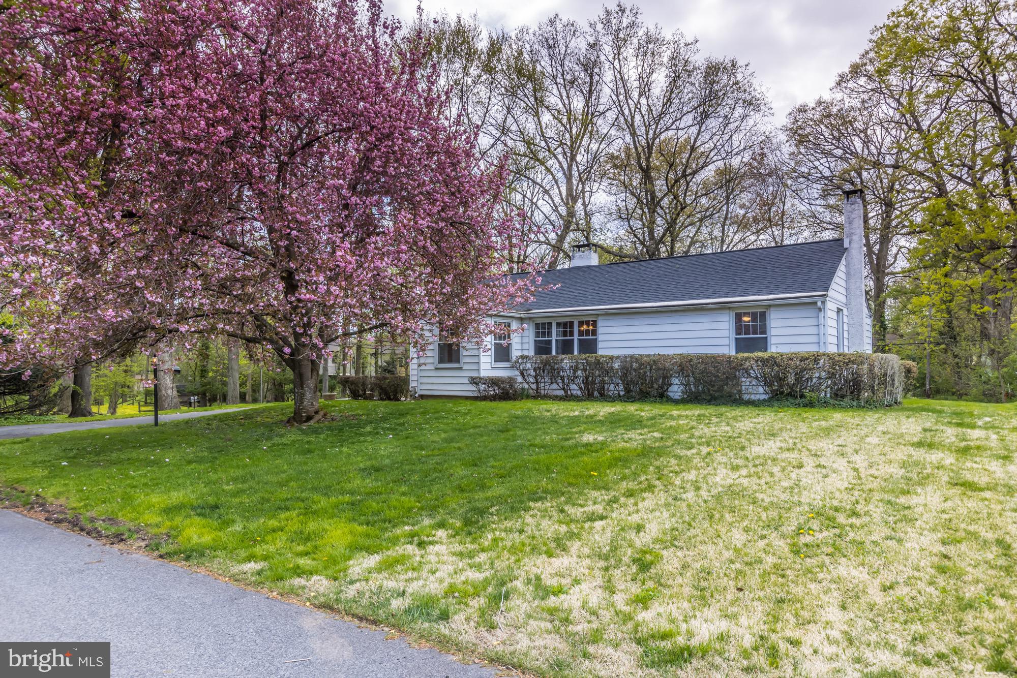 1039 Cardinal Road Audubon, PA 19403 - Photo 2 of 40 Tucked away at the end of a Dead End street