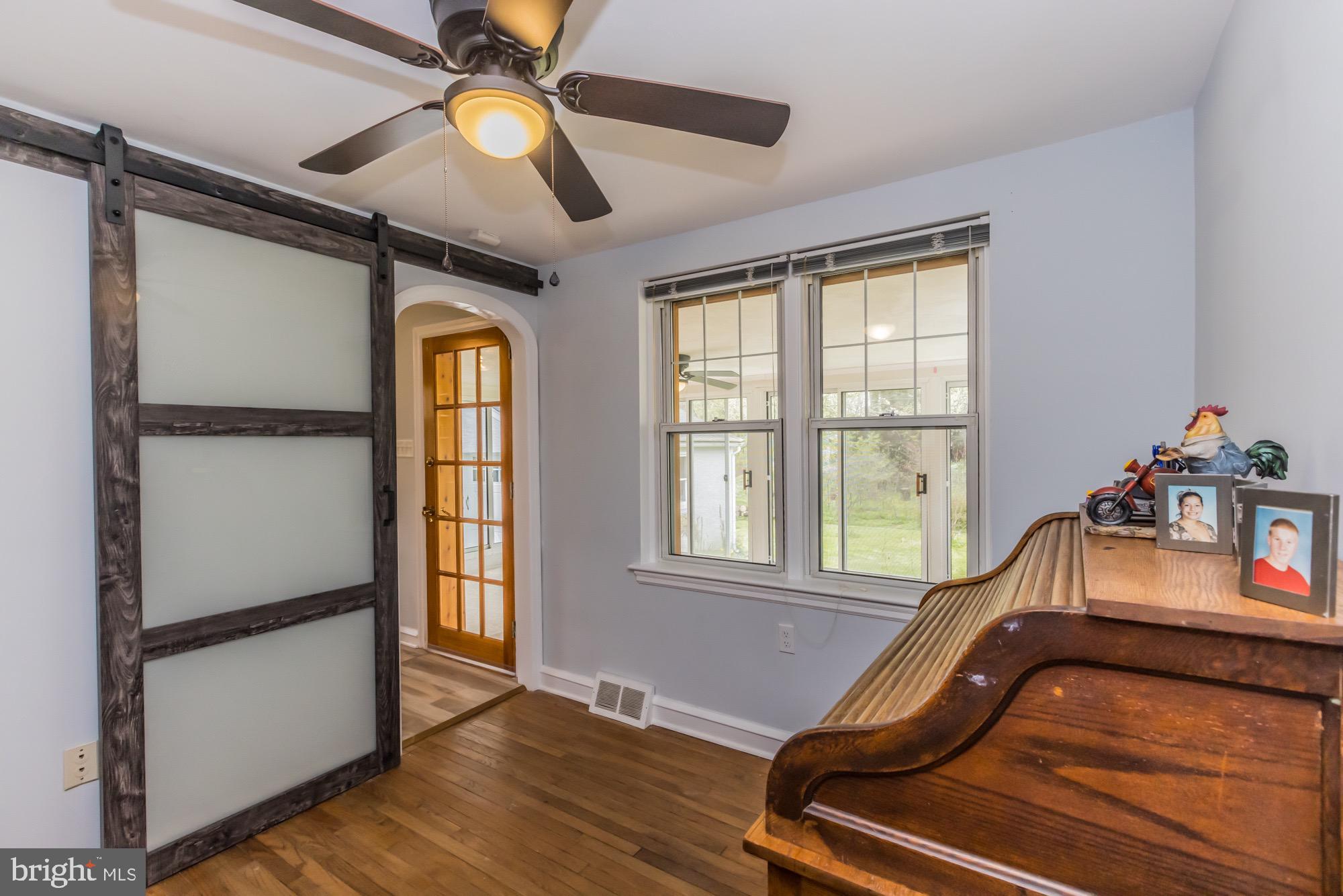 1039 Cardinal Road Audubon, PA 19403 - Photo 19 of 40 Bedroom 3 with New Barn Sliding Door