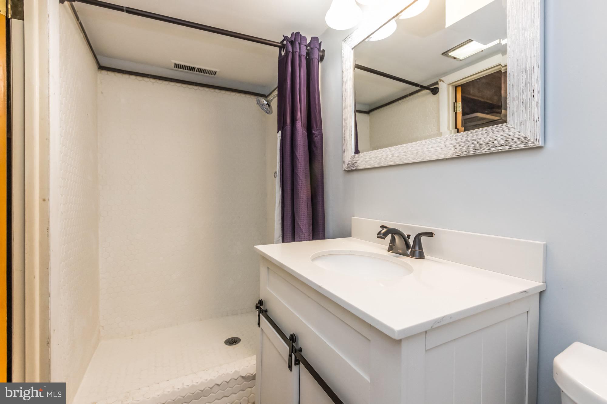 1039 Cardinal Road Audubon, PA 19403 - Photo 30 of 40 Bathroom 2 Continued...