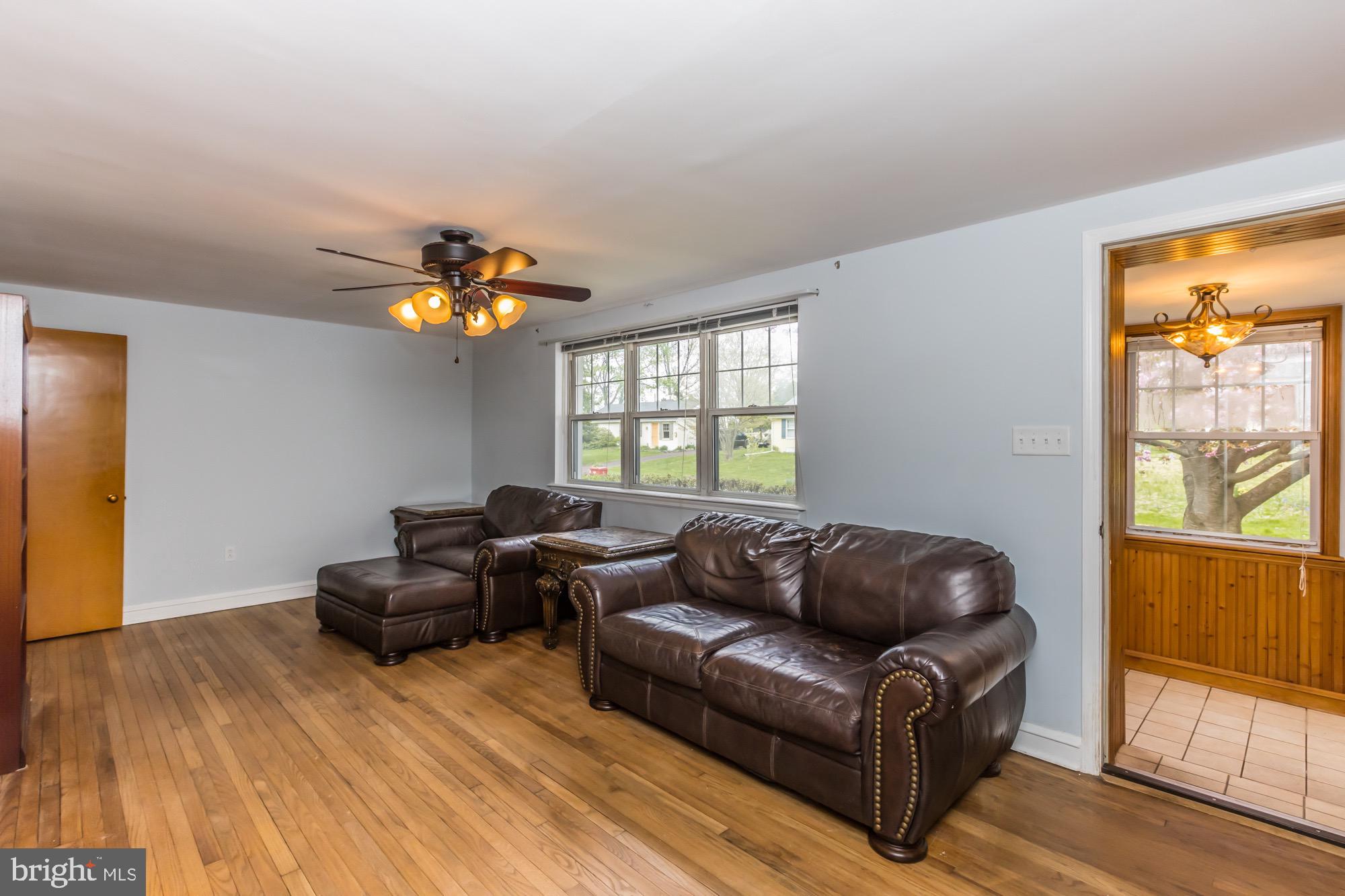 1039 Cardinal Road Audubon, PA 19403 - Photo 5 of 40 Hardwood Floors in Living Room