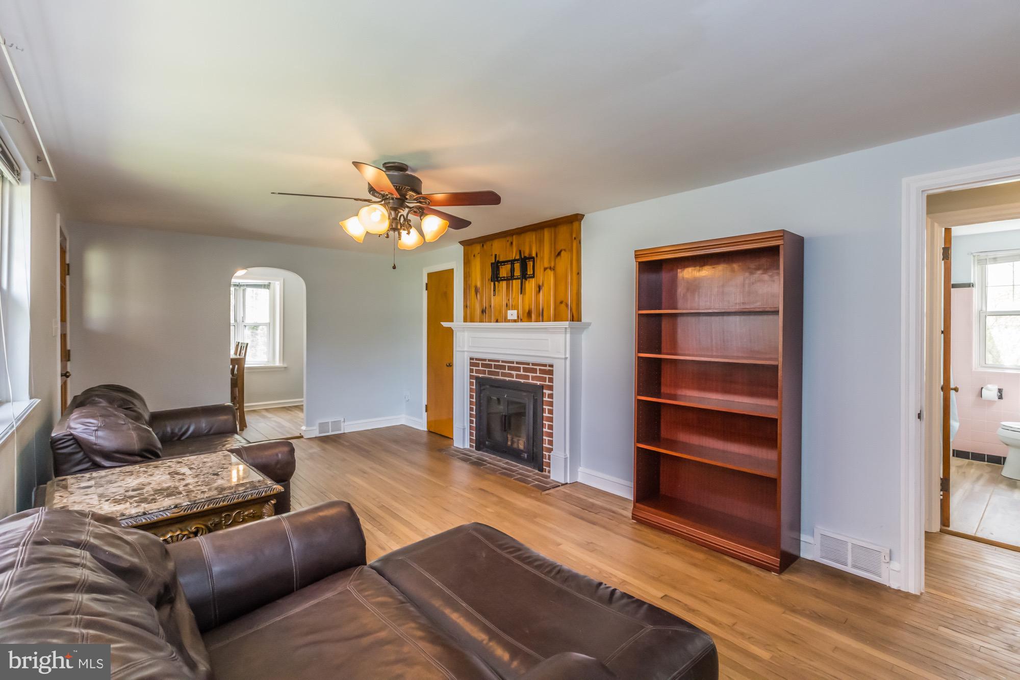 1039 Cardinal Road Audubon, PA 19403 - Photo 6 of 40 Ceiling Fan with Light in Living Room