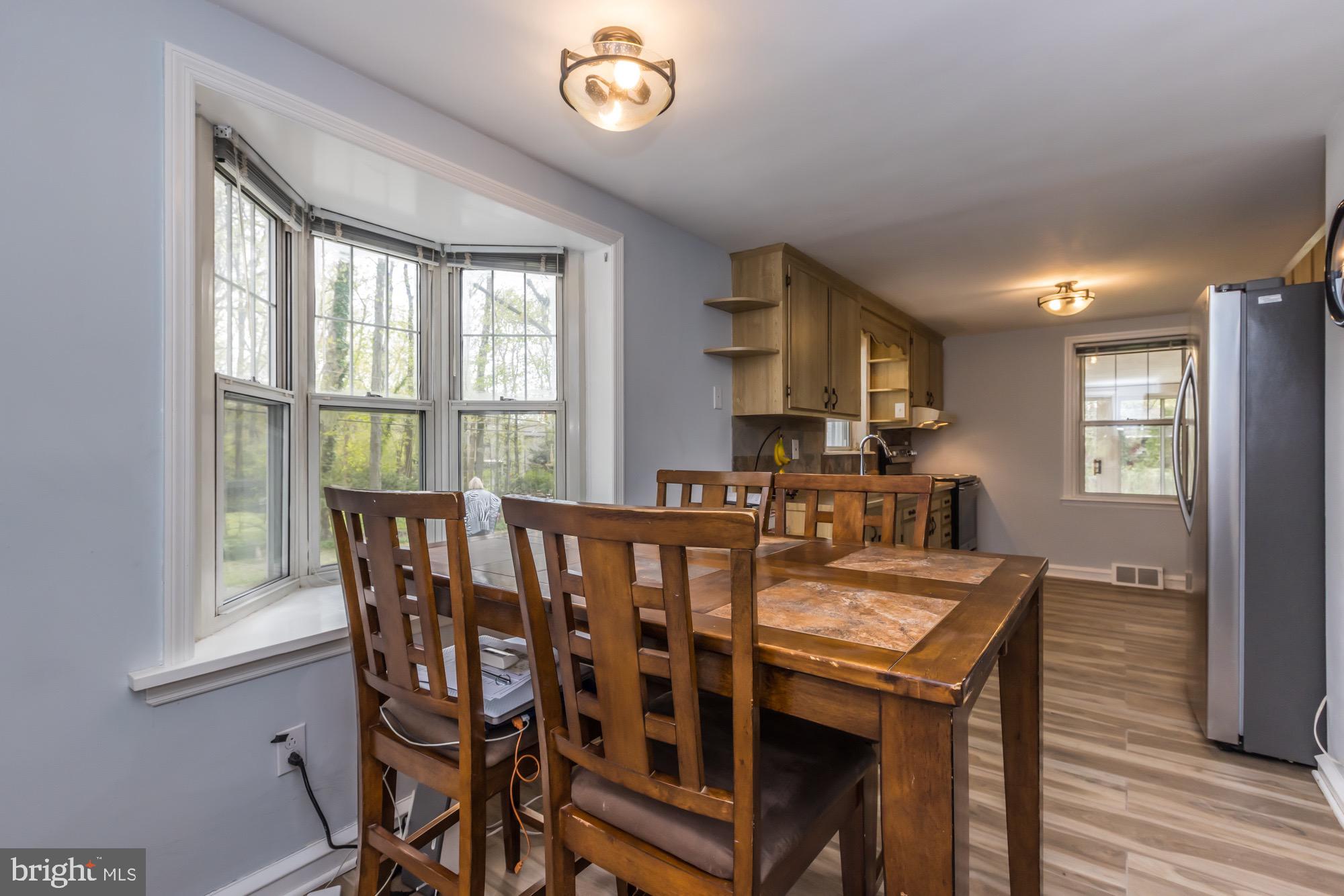 1039 Cardinal Road Audubon, PA 19403 - Photo 9 of 40 Breakfast Room View toward Kitchen