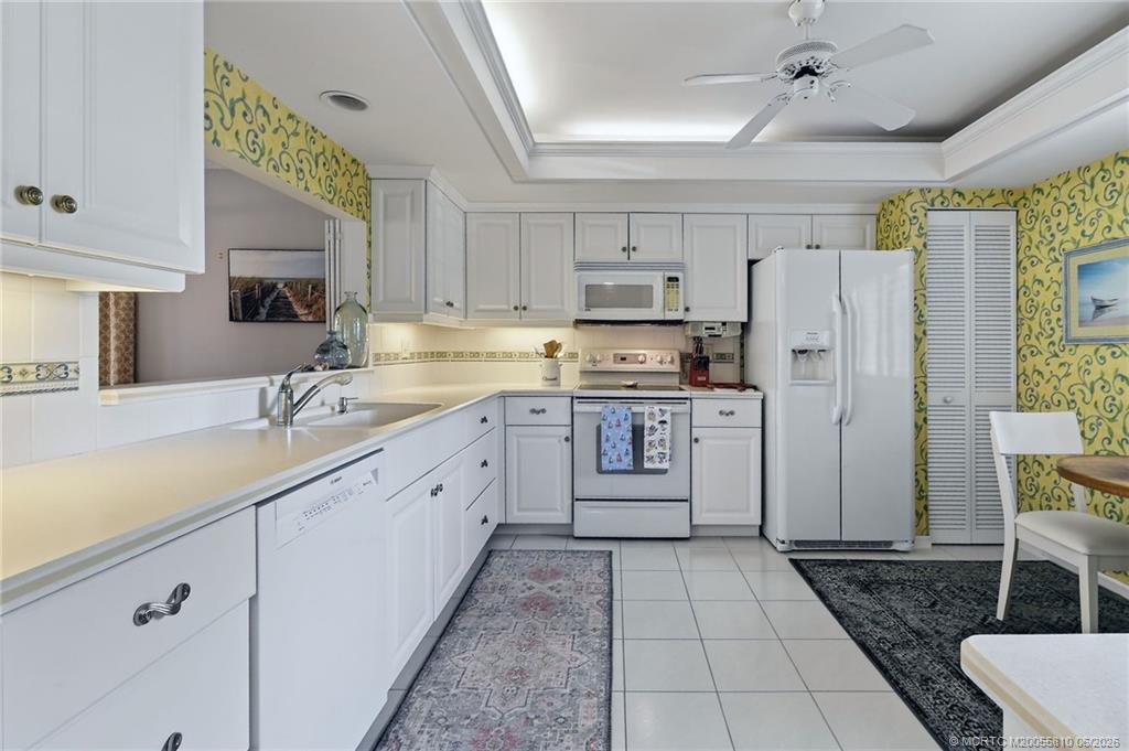 5152 Southeast Club Way, Unit 104 Stuart, FL 34997 - Photo 15 of 43