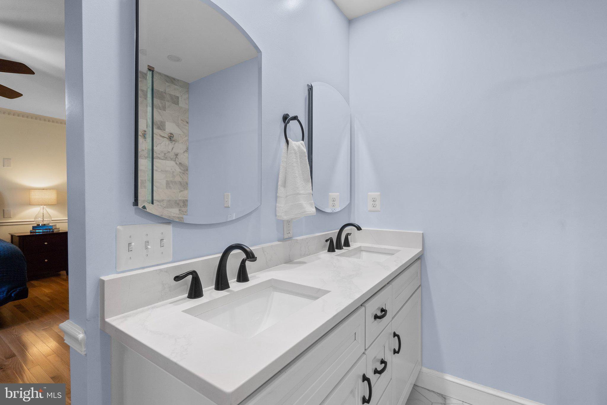 4301 Oaktree Road Rockville, MD 20853 - Photo 26 of 37