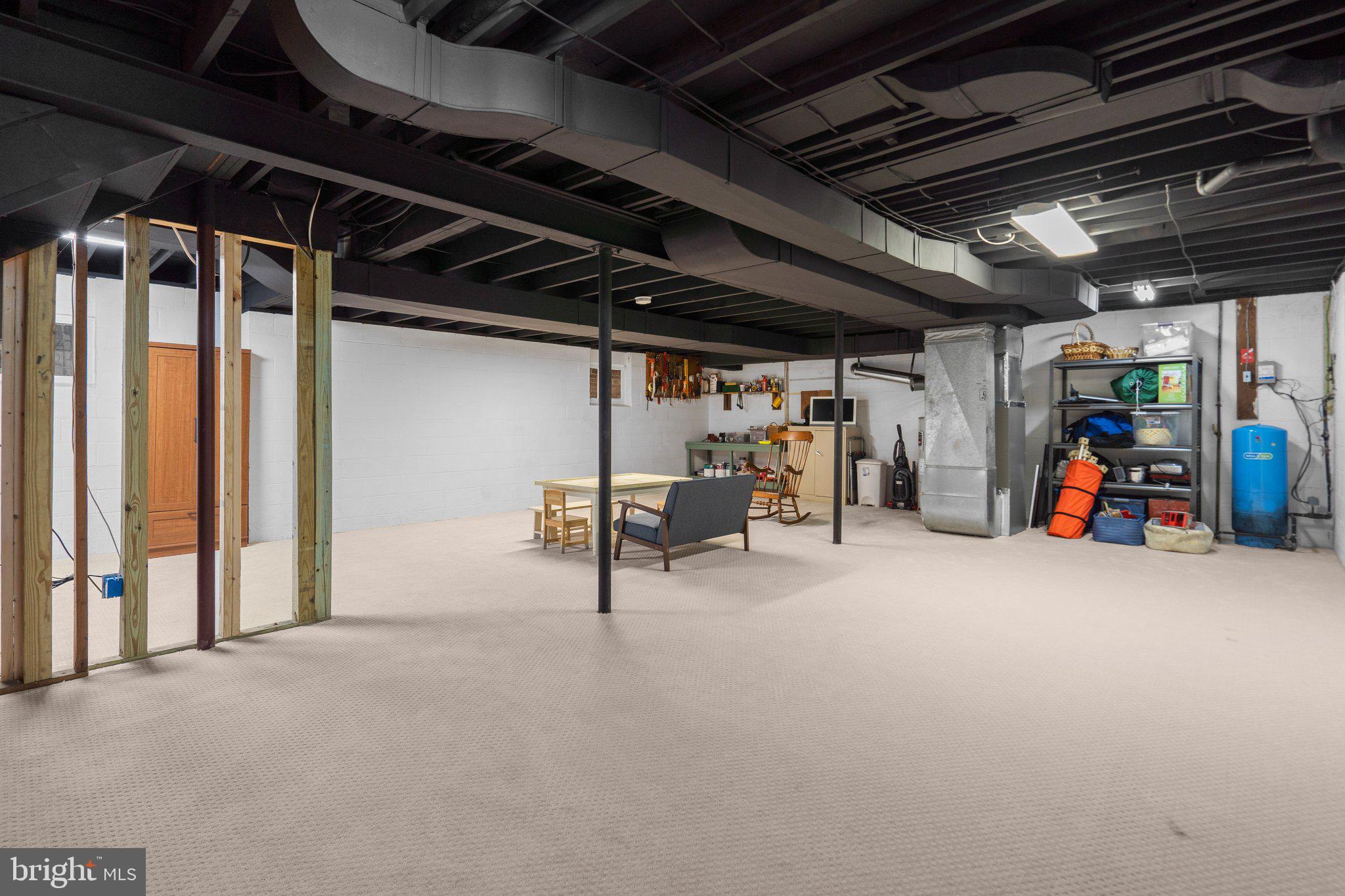 4301 Oaktree Road Rockville, MD 20853 - Photo 28 of 37