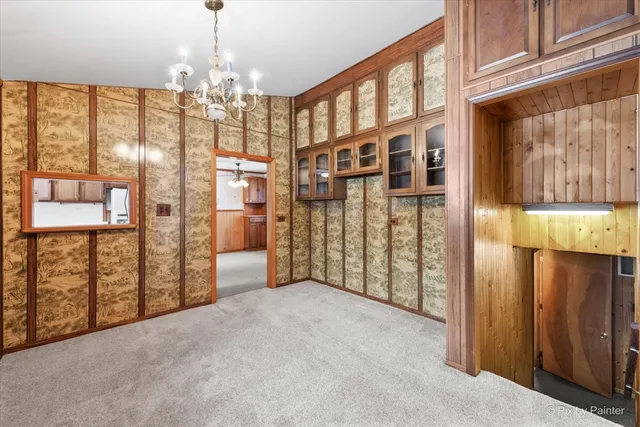 $379,900 | 15530 West Wildwood Court, Libertyville, IL 60048