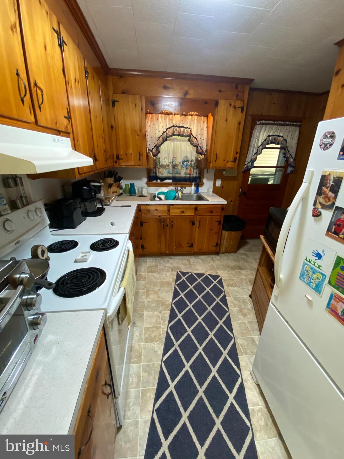 11176 Loop Road Fayetteville, PA 17222 - Photo 10 of 20