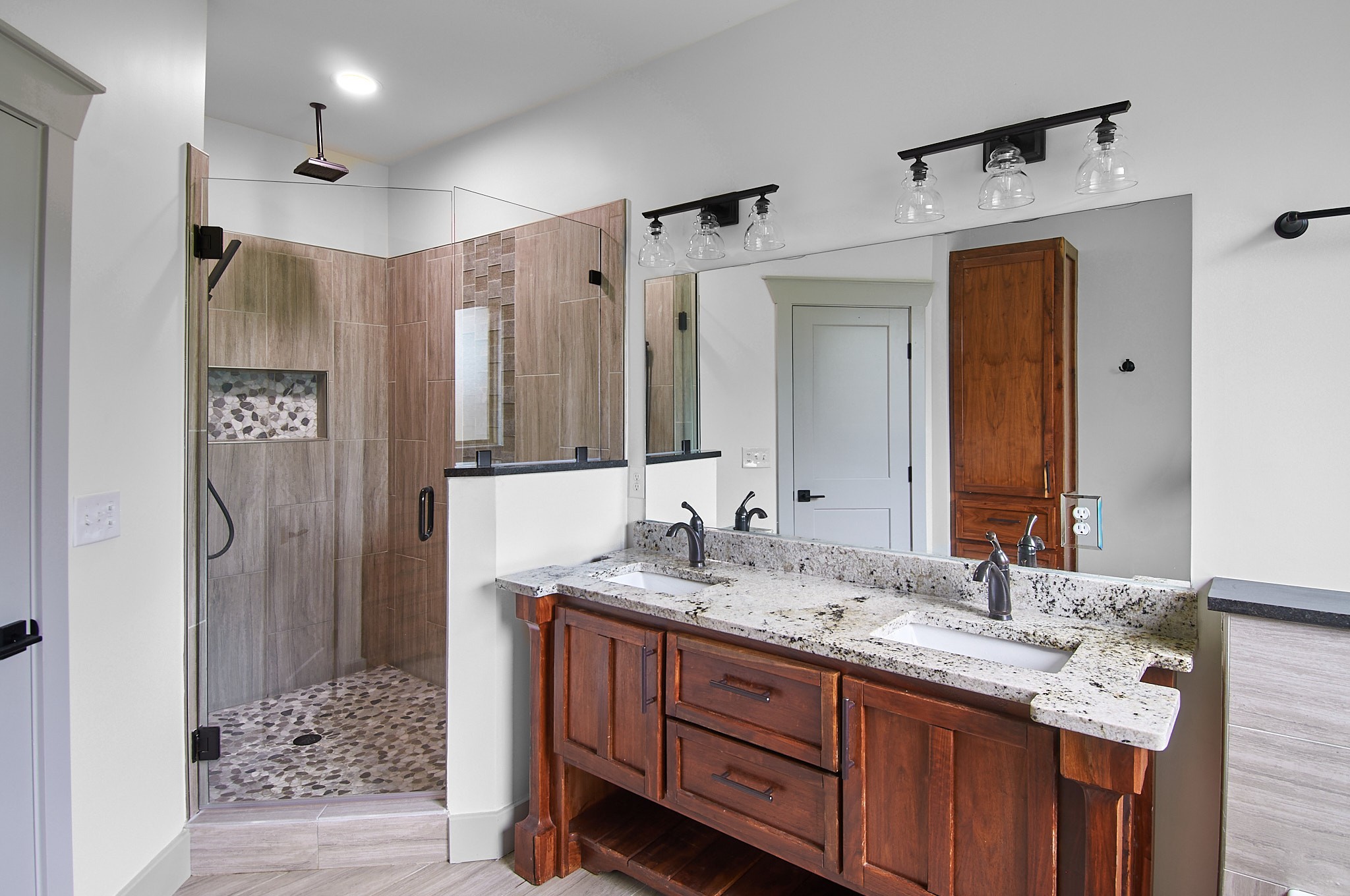 1461 Neelys Bend Road Madison, TN 37115 - Photo 21 of 38 Gallery Image 21