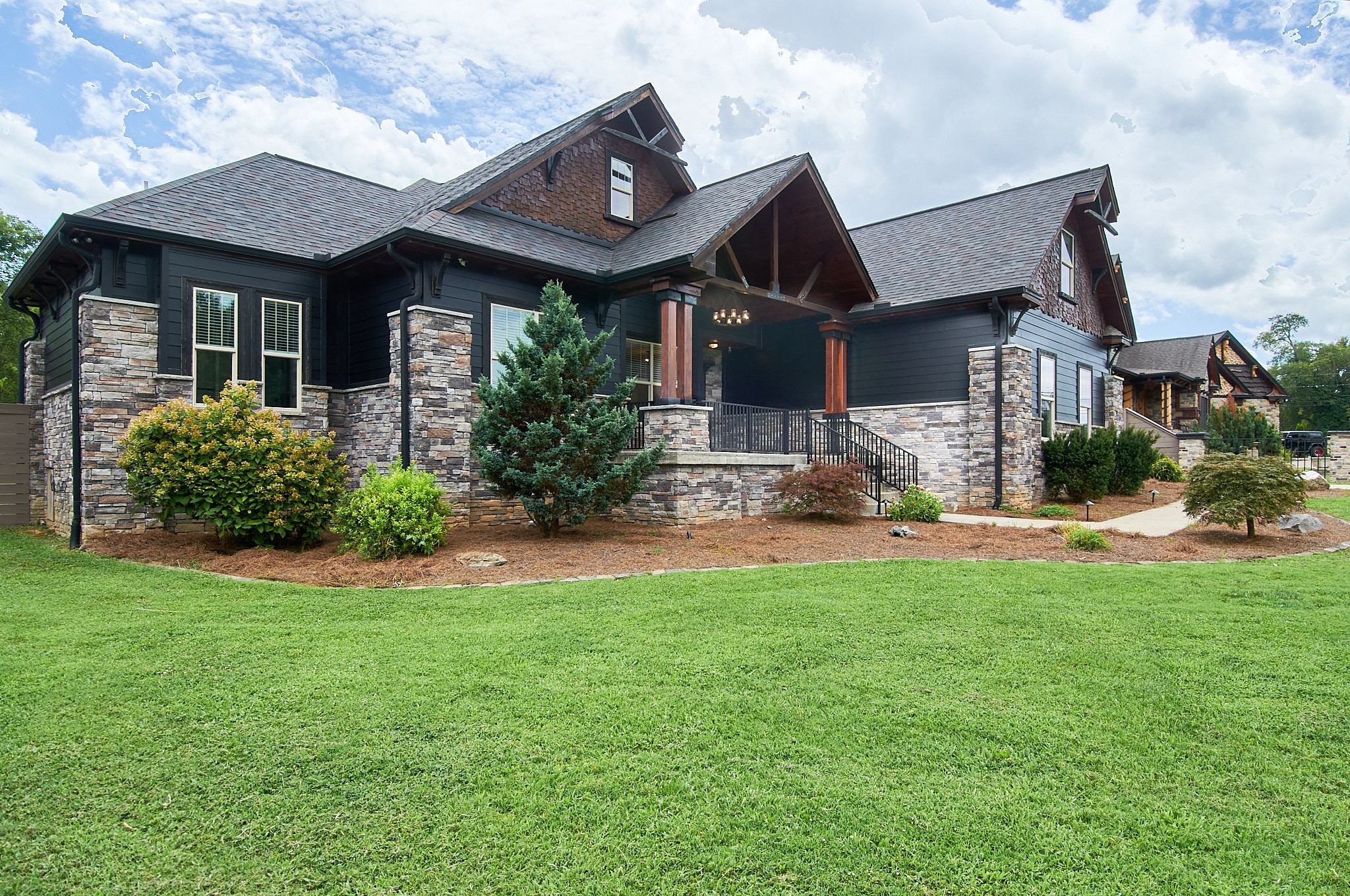 1461 Neelys Bend Road Madison, TN 37115 - Photo 3 of 38 Gallery Image 3